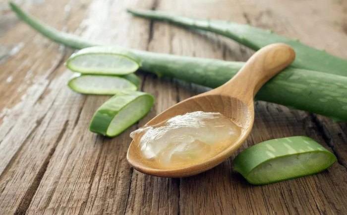 7 Benefits of Aloe Vera That Make It A Power Food for your Skin