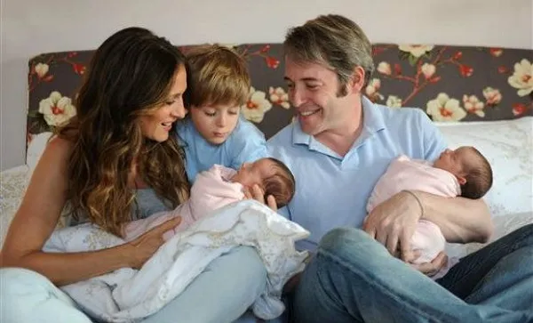 sarah jessica parker with her twins