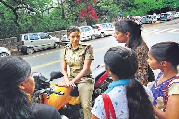 Women Cops DU Scooter
