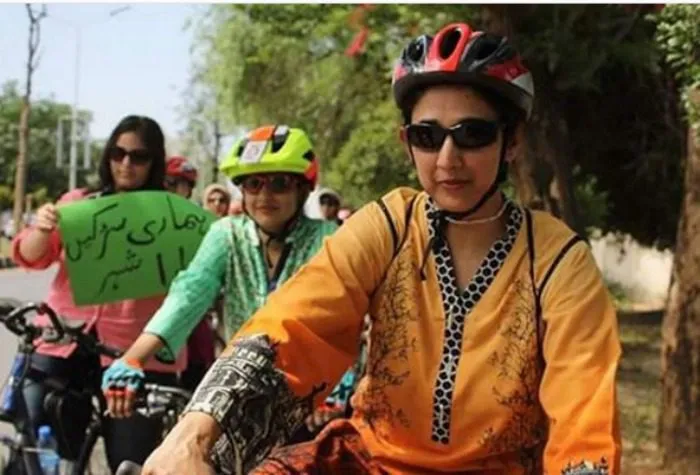 Pakistani Feminists Ride Bikes to Claim Public Space