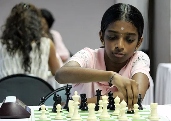 R Vaishali Chess