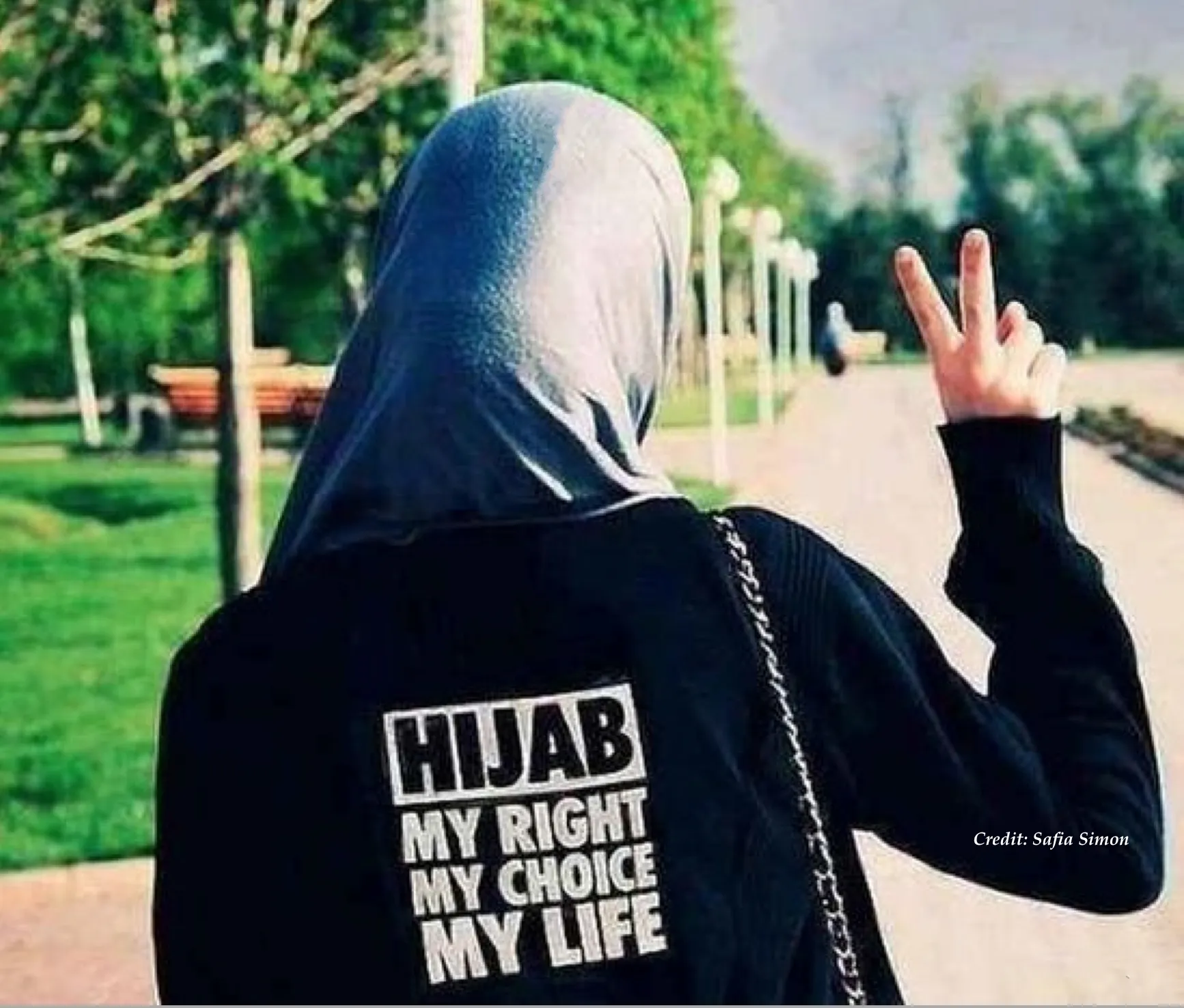 UK Muslim teacher Hijab