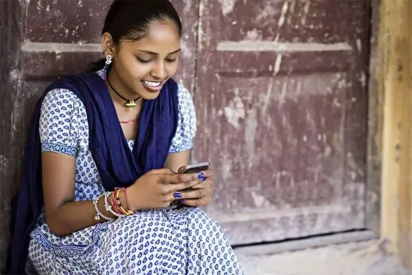 Women and Mobile Phones, Oxfam Survey Report On Digital Divide