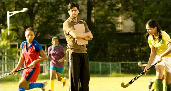 Rewatching Chak De India Is It Really A Women Centric Film Shethepeople Tv After meeting with all the 16 captains he delivered his famous '70 minute' dialogue from his movie 'chak de india'. rewatching chak de india is it really