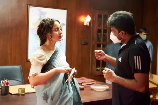 Kangana Ranaut Shares Behind-The-Scenes Pictures From The Set Of Thalaivi
