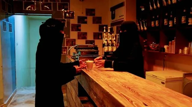 cafe, yemen all female cafe um ferras