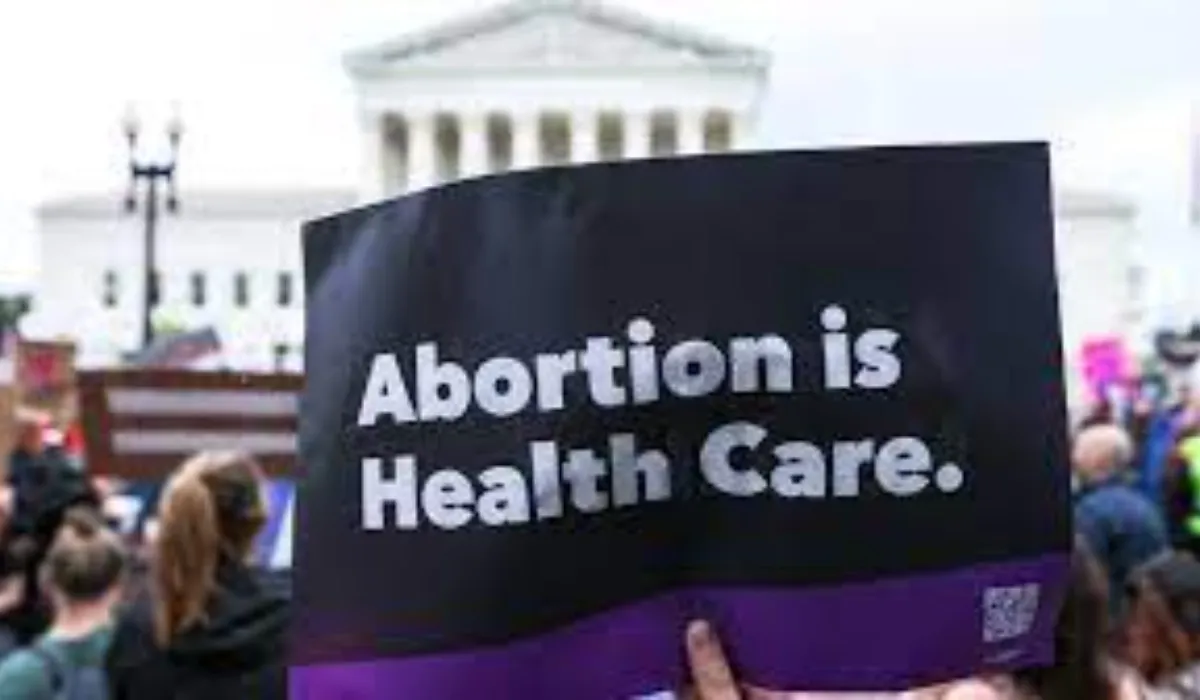 travelling for abortion care, US abortion laws, Reproductive Rights, abortion ban, Roe V Wade Reversal And Implications Of Verdict, men and abortion rights, US Supreme Court Unsafe Abortion, Voluntary Motherhood, Abortion Clinic