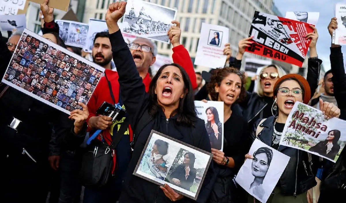 Iranian Revolution, Iran women protesters shot in faces and genitals, Iran Removed From UN Women's Rights Body, Iranian Protesters Use TikTok, Iran’s Morality Police