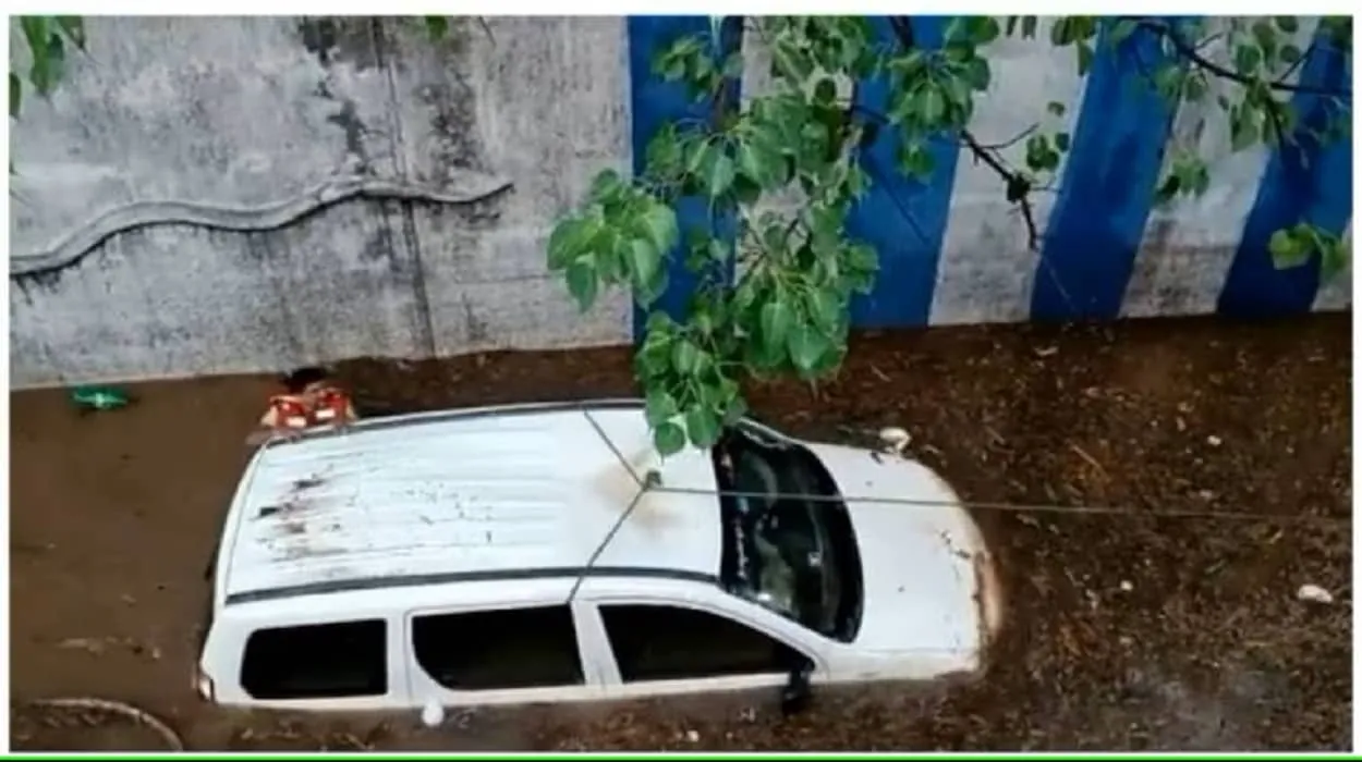 Bengaluru Rains: Woman dies after car submerges